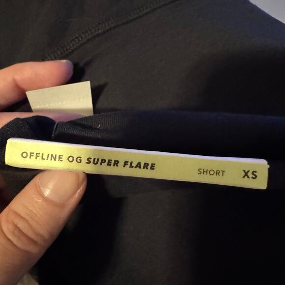 OFFLINE by Aerie OG Super Flare Leggings Black High Rise Size Short XS NWT - Picture 7 of 8